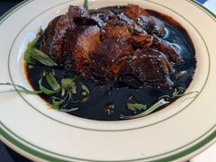 招牌焦糖黑叉烧-维园悦谱·海派家常菜(乌鲁木齐南路店)