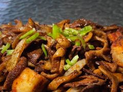 -老周炒拨拉(甘州总店)