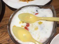-茶花妹子云南餐厅(传媒大学店)