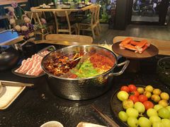 -鹿鸣山草本茶香火锅(园西路店)