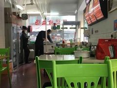 大堂-田海鹰猪血汤(平东一街店)