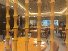 -乐忻皇朝(上海中心大厦店)