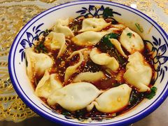 酸汤水饺-马茹特色饺子馆