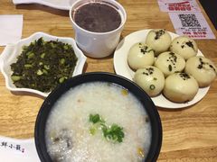 -玖鲜小笼(中山广场店)