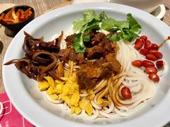 香辣牛肉拌米线-云味馆·云南菜·云南米线(景田店)