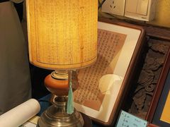-邊城書店