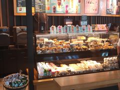 面包甜点陈列柜-星巴克(西安机场1店T3到达店)