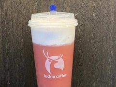 椰云桃桃-瑞幸咖啡(沙河世纪广场一层店)