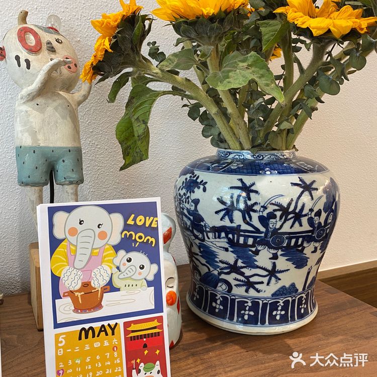 很喜欢的日式面包店，价格小贵