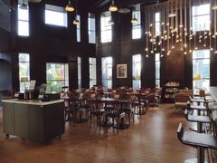 大堂-星巴克(珠海中邦酒店店)