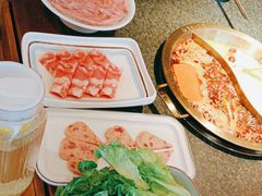 -小天鹅火锅·一线江景洪鼎旗舰店(洪崖洞店)