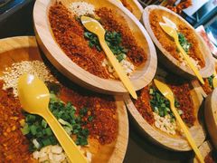 -潮火锅·麻辣牛肉火锅(观音桥方圆·LIVE店)
