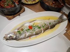 -荷塘秋月·本帮江浙菜(国权路店)