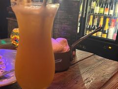 -SISTERS BAR RESTAURANT川意酒馆(嘉善老市H楼店)