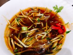 -东来菜馆•手抓海鲜家常菜•海鲜锅贴(鸽子窝店)