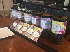 -星巴克臻选(惠州华贸天地1楼店)