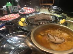 -哈哈碳都·牛肋条无限自助烤肉(台江万达店)