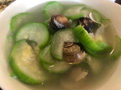 丝瓜蚵仔汤-阿英卤肉饭