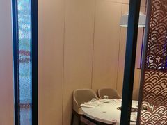 -七欣天香辣蟹火锅(闵行浦江欢乐颂店)