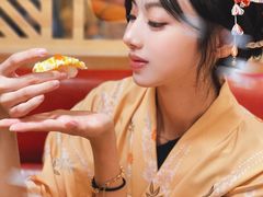-西月山居匠心创意料理(江汉路新佳丽广场店)
