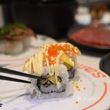 牛肉记得要裹上鸡蛋液来吃会更加鲜嫩。厚切鳗鱼寿司