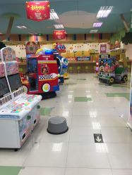 -莫莉幻想儿童乐园(武汉经开永旺店)