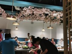大堂-贵府酸汤牛肉火锅·贵州老字号(飞山街店)