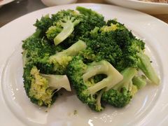 -上海佘山世茂艾美酒店