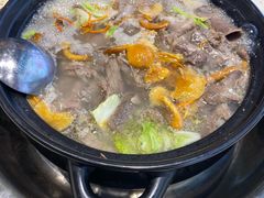 -九寨沟特色牦牛肉汤锅
