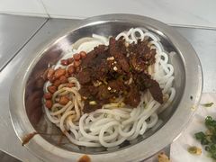 -阿海粉馆(雁城路店)