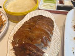 -梅利汴京烤鸭•开封豫菜地标店(东大街店)