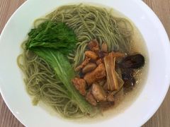 香菇滑鸡面-仙踪林(北展店)