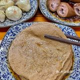 沾着汤吃的小笼包⁉️杭州首家松毛汤包🔥一口一个好吃哭我叻[流泪]