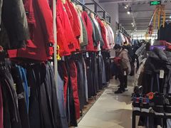 -探路者工厂店(宏福科技园店)
