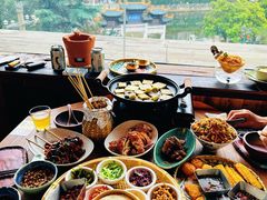 -包整·丝娃娃(一览甲秀楼风景店)