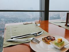 -视界美食自助餐厅·石家庄希尔顿酒店