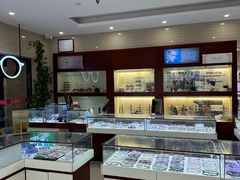 -吴良材眼镜(北中路店)