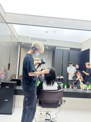 -INSTYLE·SALON