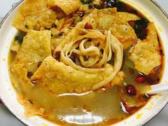 -丽丽三鲜螺蛳粉(田林路店)