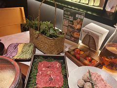 -芸山季·云南山珍菌火锅(人民广场来福士店)