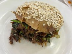 烧饼夹牛肉-护国寺小吃(地安门店)