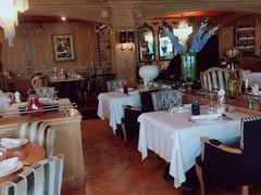 大堂-火车头法国西餐厅