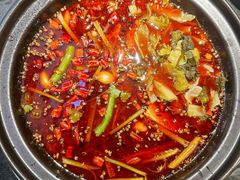 贡椒木姜锅-小饕荟雅安贡椒鱼鲜馆(广福桥店)