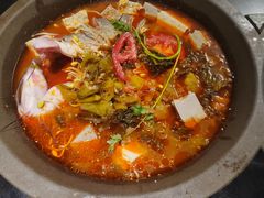 酸汤江团鱼-院里·贵州菜(府东街店)