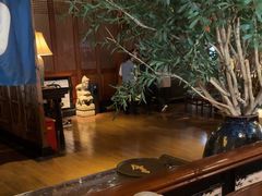 -八府香鸭·啫啫煲(华山路店)