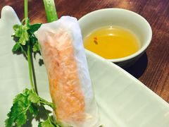 -大头虾越式风味餐厅(光明广场店)