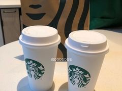 燕麦丝绒拿铁-星巴克臻选(深圳万象天地旗舰店)
