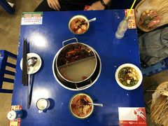 -马路边边串串香形象店(磐石路店)
