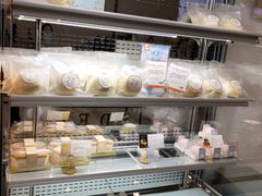 面包甜点陈列柜-DEMO黛慕蛋糕(中泰店)