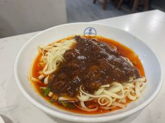 -李与白包子铺(桐梓林店)